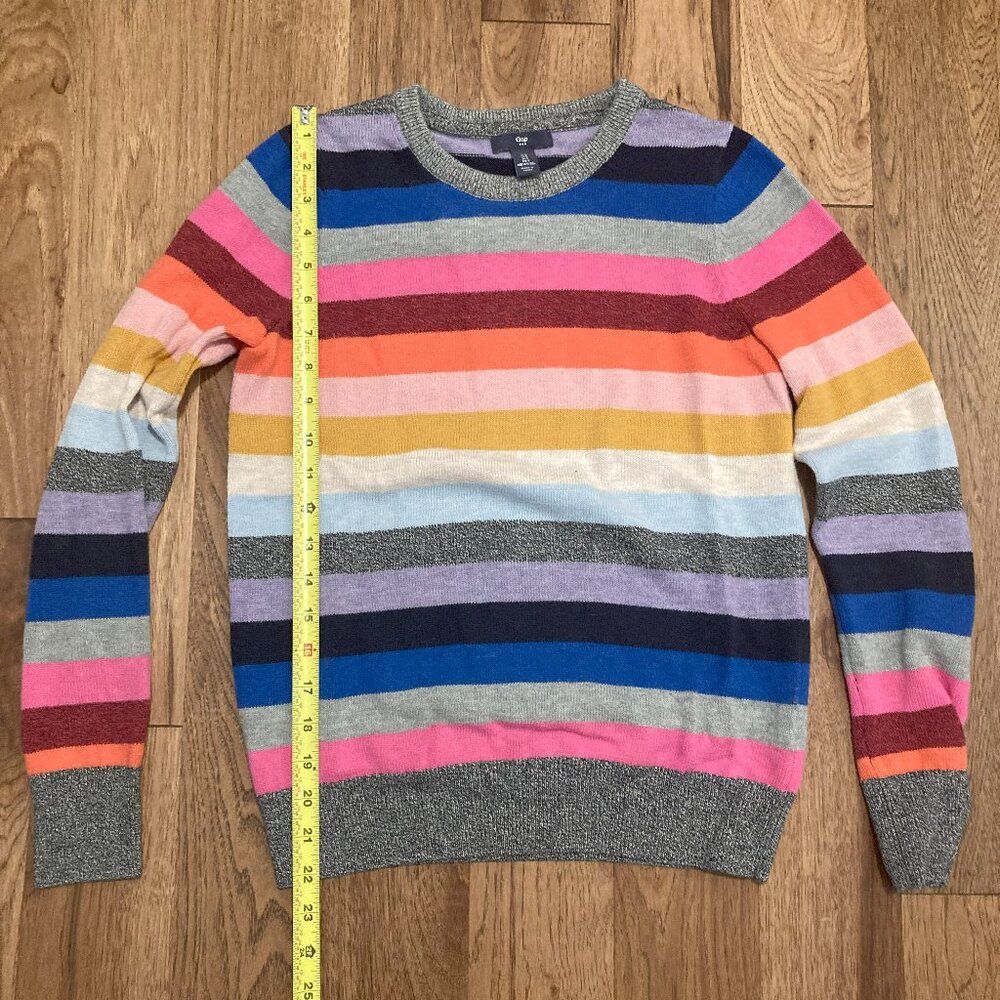 Women's GAP Crew Neck Striped Sweater Size Small